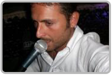 Claudia Cagnoli cantante per matrimonie piano bar